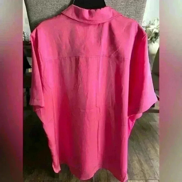 Sz 1X DEX Women’s Plus Size Short Sleeve Button Down NWT 100% Polyester - Picture 2 of 4